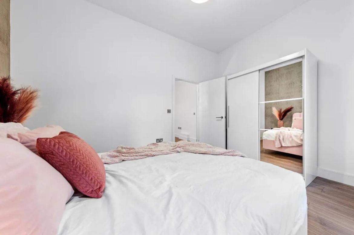 Majestic 2-Bedroom Flat In Knightsbridge-Hyde Park Kb70 London Exterior foto